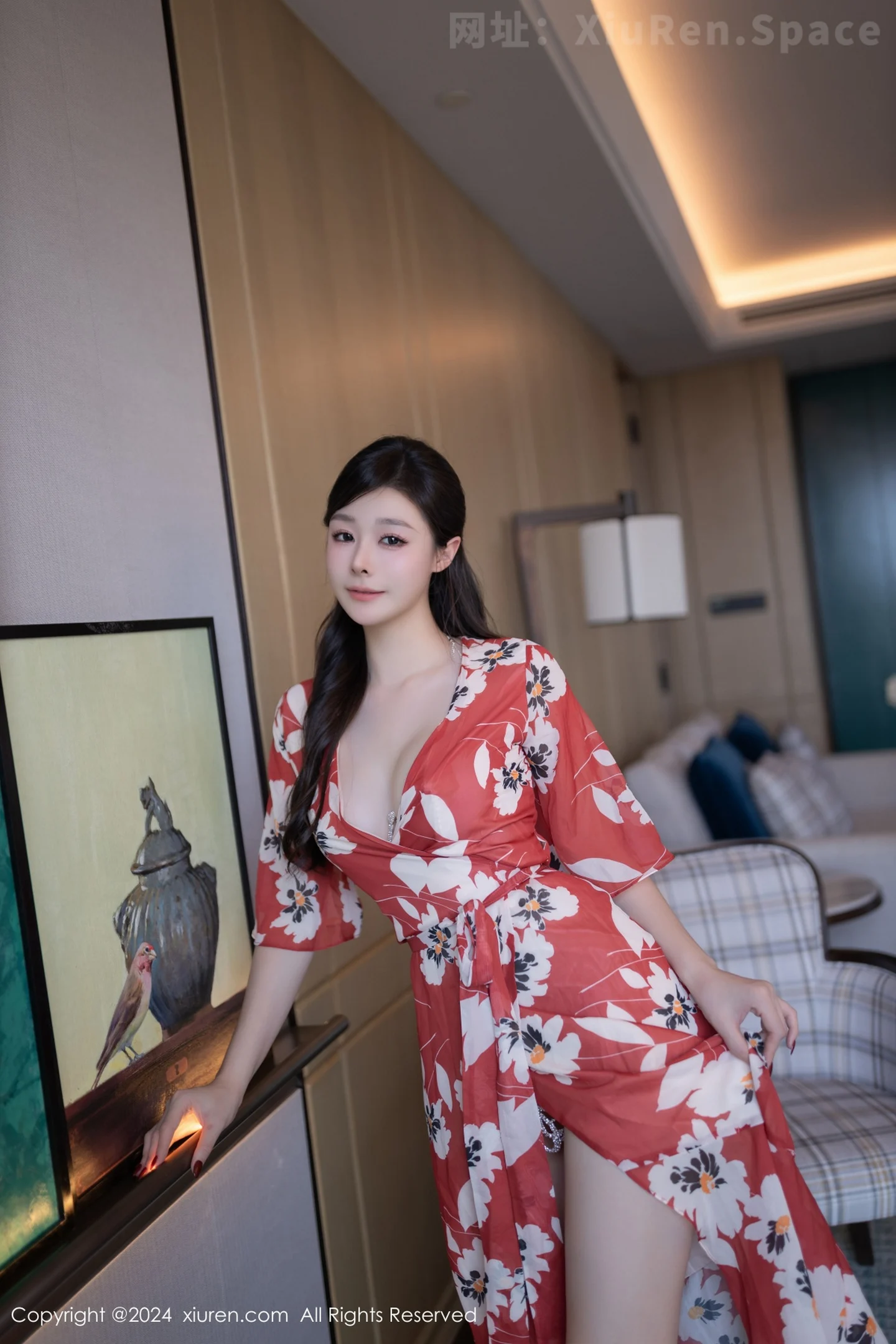 图片[4]-[XiuRen秀人网] VOL.9270 模特小逗逗性感花朵连衣裙露白色情趣内衣秀曼妙身姿诱惑写真80P-秀人网官方网站